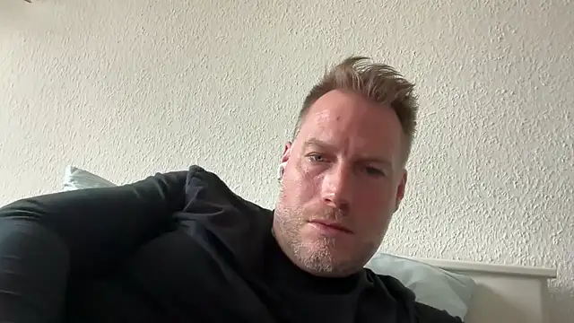 Christian87xxx online show from 06/13/26, 10:24