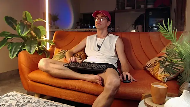 William Henry  online show from 04/15/26, 02:21