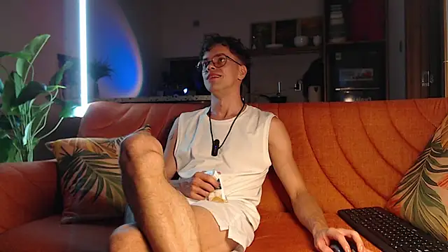 William Henry  online show from 04/26/26, 01:52