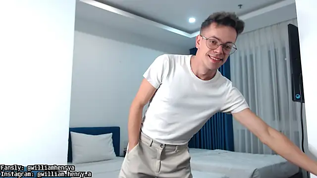 William Henry  online show from 02/11/25, 11:42