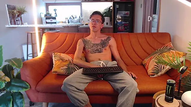 William Henry  online show from 03/17/26, 09:56