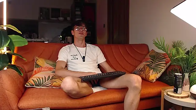 William Henry  online show from 04/18/26, 03:25