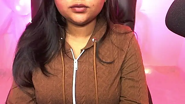 Snapshot of Kannu- chatting on 03/01/25, 08:13 Kannu- online show from 03/01/25, 08:13