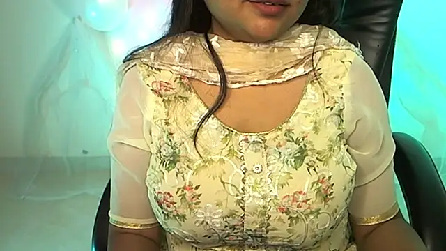 Snapshot of Kannu- chatting on 02/25/25, 05:30 Kannu- online show from 02/25/25, 05:30
