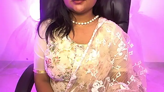 Snapshot of Kannu- chatting on 03/06/25, 08:19 Kannu- online show from 03/06/25, 08:19