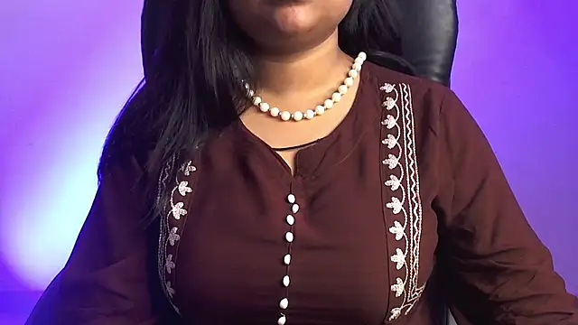 Snapshot of Kannu- chatting on 09/30/25, 04:29 Kannu- online show from 09/30/25, 04:29