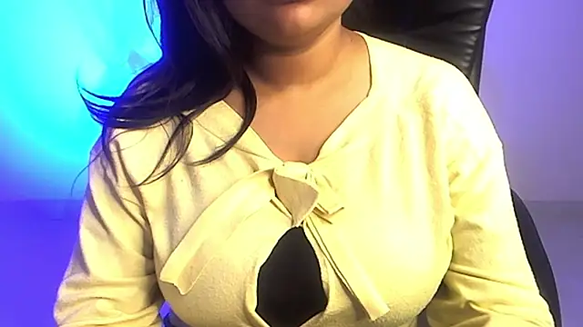 Snapshot of Kannu- chatting on 02/21/25, 05:24 Kannu- online show from 02/21/25, 05:24