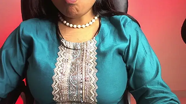 Snapshot of Kannu- chatting on 10/08/25, 05:09 Kannu- online show from 10/08/25, 05:09