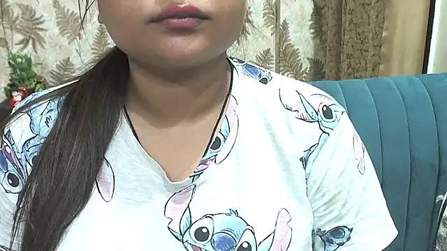 Snapshot of Kannu- chatting on 07/18/26, 07:22 Kannu- online show from 07/18/26, 07:22
