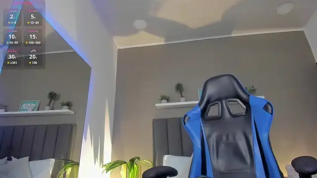 alessia leroy online show from 03/17/26, 08:01