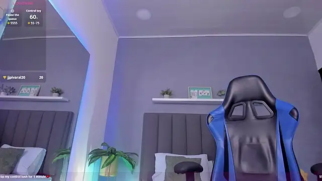 alessia leroy online show from 11/22/25, 08:29