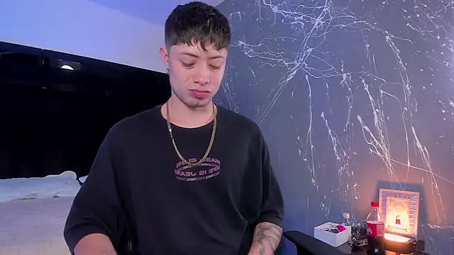 marcuscollins1  online show from 10/02/25, 02:09