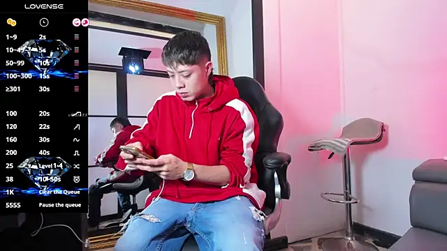 marcuscollins1  online show from 09/12/25, 12:27