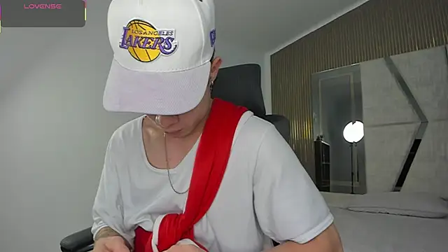 marcuscollins1  online show from 12/22/25, 02:50