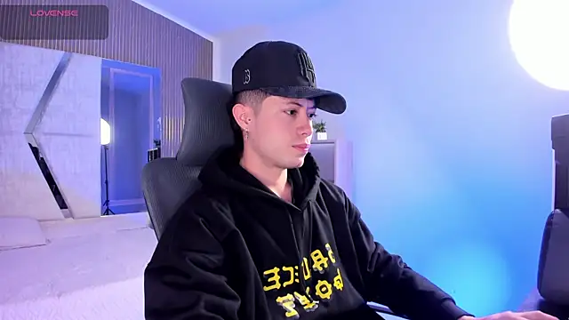 marcuscollins1  online show from 12/16/25, 12:31