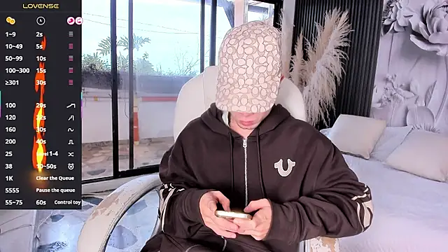 marcuscollins1  online show from 02/07/26, 12:35