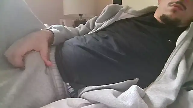 giumy91 online show from 04/10/26, 03:30