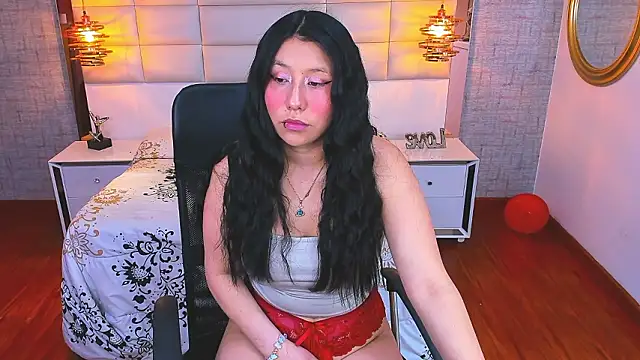 Nohemi louse online show from 03/06/26, 06:14