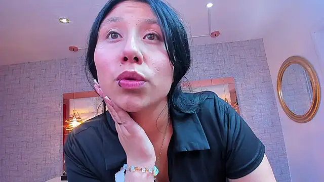 Snapshot of Nohemi_louse chatting on 05/06/26, 07:29 Nohemi louse online show from 05/06/26, 07:29