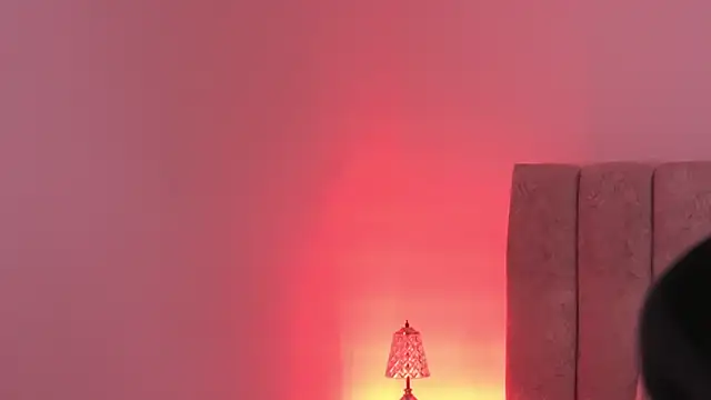 Snapshot of sara_lopee1 chatting on 12/03/25, 11:53 sara lopee1 online show from 12/03/25, 11:53