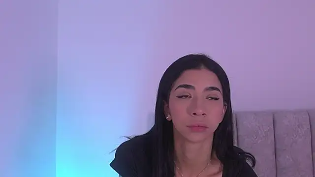 Snapshot of sara_lopee1 chatting on 01/07/26, 11:59 sara lopee1 online show from 01/07/26, 11:59