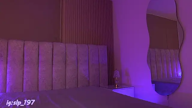 sara lopee1 online show from 03/04/26, 12:02