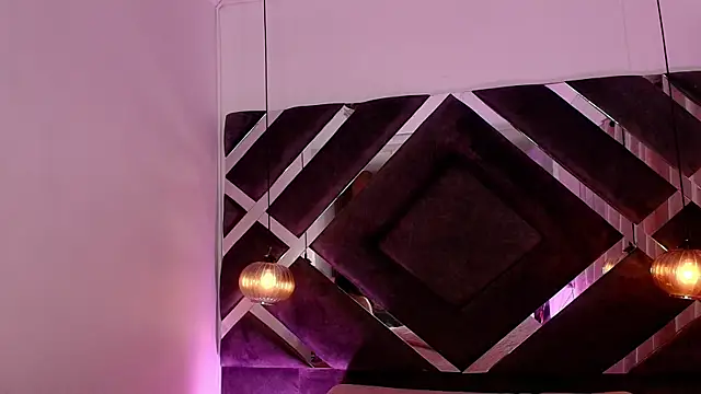 Snapshot of sara_lopee1 chatting on 10/15/25, 12:02 sara lopee1 online show from 10/15/25, 12:02