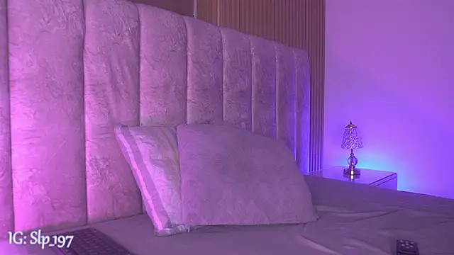 sara lopee1 online show from 04/14/26, 11:59