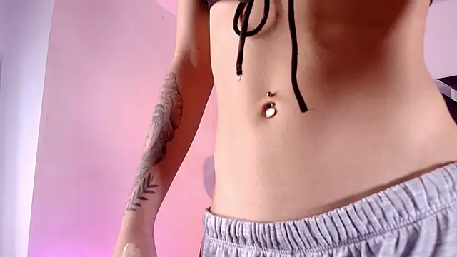 Snapshot of sara_lopee1 chatting on 09/10/25, 11:53 sara lopee1 online show from 09/10/25, 11:53