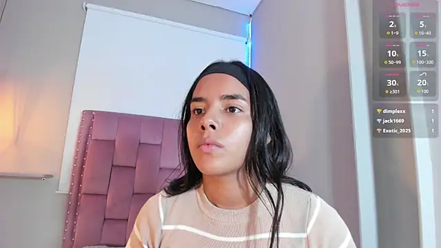 Roxy Stonee online show from 03/10/26, 07:51