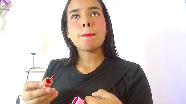 Roxy Stonee online show from 11/19/25, 07:25