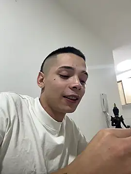 Snapshot of Adam_Thomass_1 chatting on 03/23/25, 02:37 Adam Thomass 1 online show from 03/23/25, 02:37