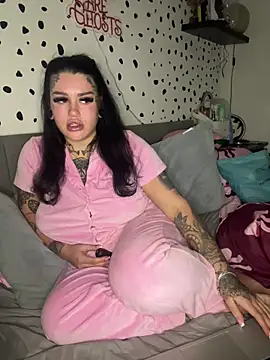 tempzzz12 online show from 04/02/26, 08:37