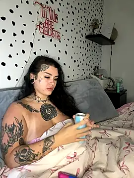 tempzzz12 online show from 10/06/25, 08:59