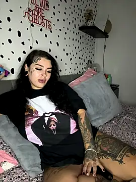 tempzzz12 online show from 10/13/25, 07:21