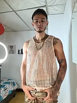 Niick01  online show from 11/13/25, 04:22