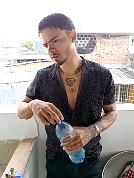 Niick01  online show from 11/02/25, 02:44