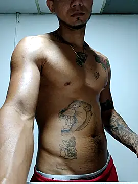 Niick01  online show from 12/13/25, 08:04