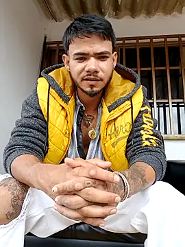 Niick01  online show from 10/27/25, 06:09