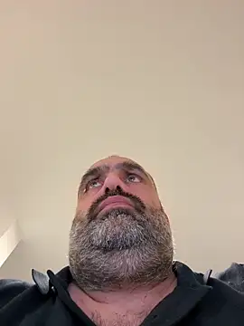 Snapshot of fuocovivo4 chatting on 02/12/25, 04:00 fuocovivo4 online show from 02/12/25, 04:00