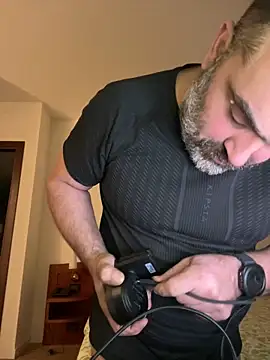 Snapshot of fuocovivo4 chatting on 02/18/25, 05:53 fuocovivo4 online show from 02/18/25, 05:53