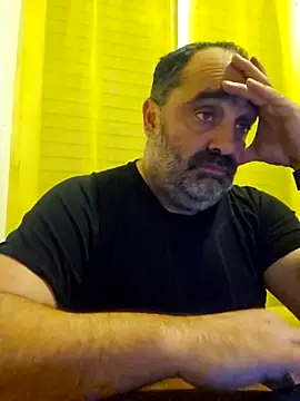 Snapshot of fuocovivo4 chatting on 11/06/25, 05:28 fuocovivo4 online show from 11/06/25, 05:28