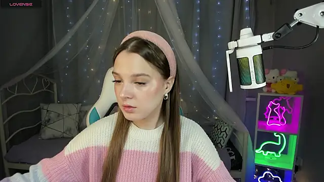 kaisajenner online show from 02/04/26, 12:11