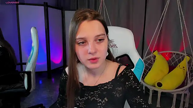 kaisajenner online show from 12/16/25, 08:35