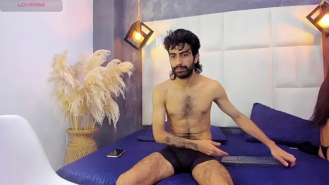 Arah issaa online show from 10/30/25, 10:28