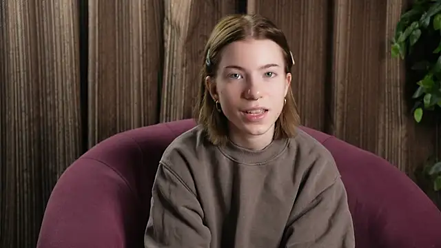 FeliceDendy online show from 02/04/25, 04:26