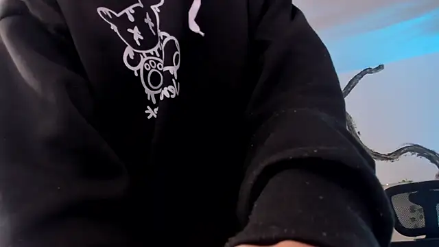 allicemackenzie online show from 10/10/25, 07:09