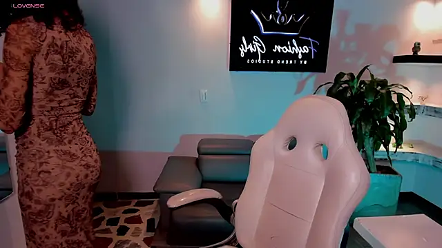 allicemackenzie online show from 10/12/25, 04:58