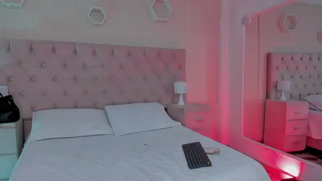 allicemackenzie online show from 09/21/25, 07:02