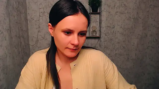 ValeriaHeart  online show from 02/11/25, 02:13